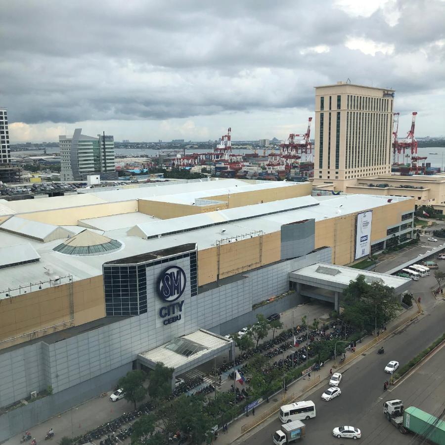 Sunvida Tower Residences Infront Of Sm City Cebu Zewnętrze zdjęcie
